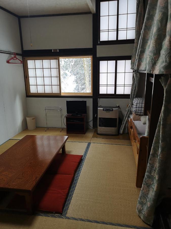Brocken Hutte Hotell Hakuba Eksteriør bilde