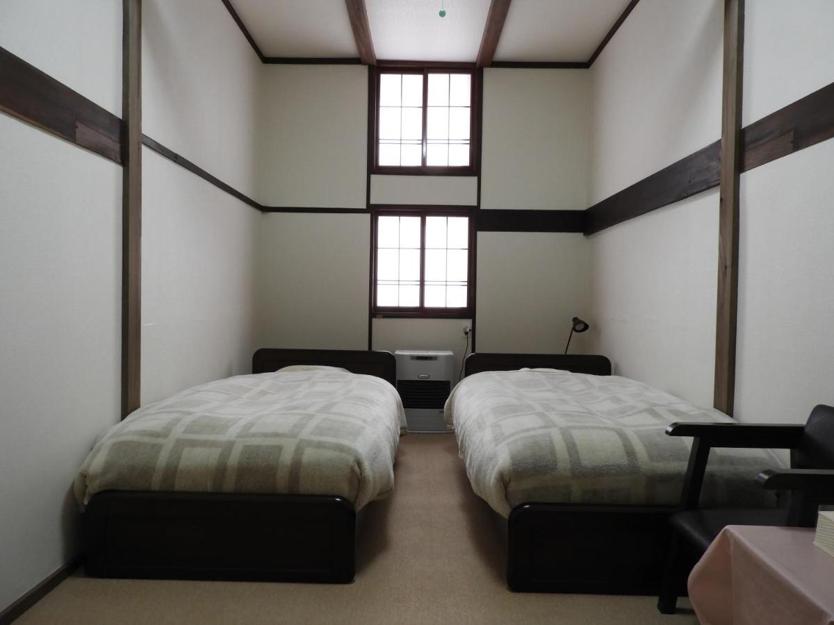 Brocken Hutte Hotell Hakuba Eksteriør bilde